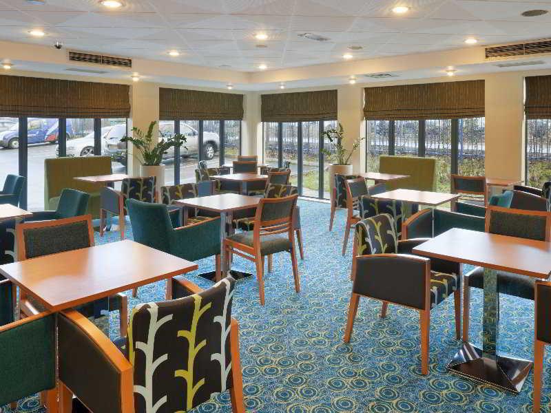 Knowsley Inn & Lounge Formally Holiday Inn Express Restaurace fotografie